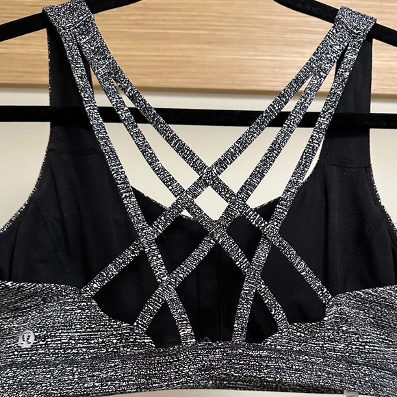 Lululemon Free To Be Serene Bra - Picture 7 of 9